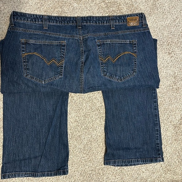 Women’s Wrangler Jeans Size 24W - Picture 2 of 6